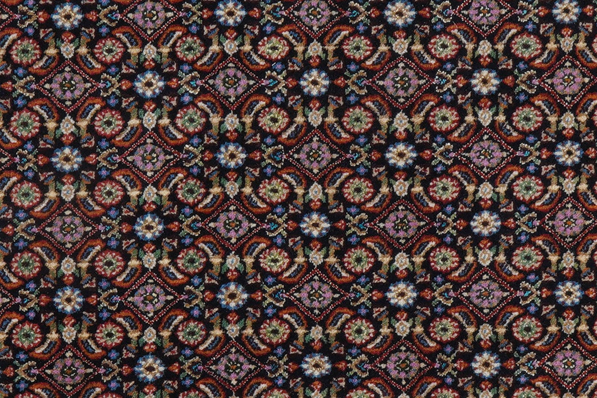 Moud Mahi — Hand-knotted, 166x240 cm, Blue, 100% Virgin Wool | View 7