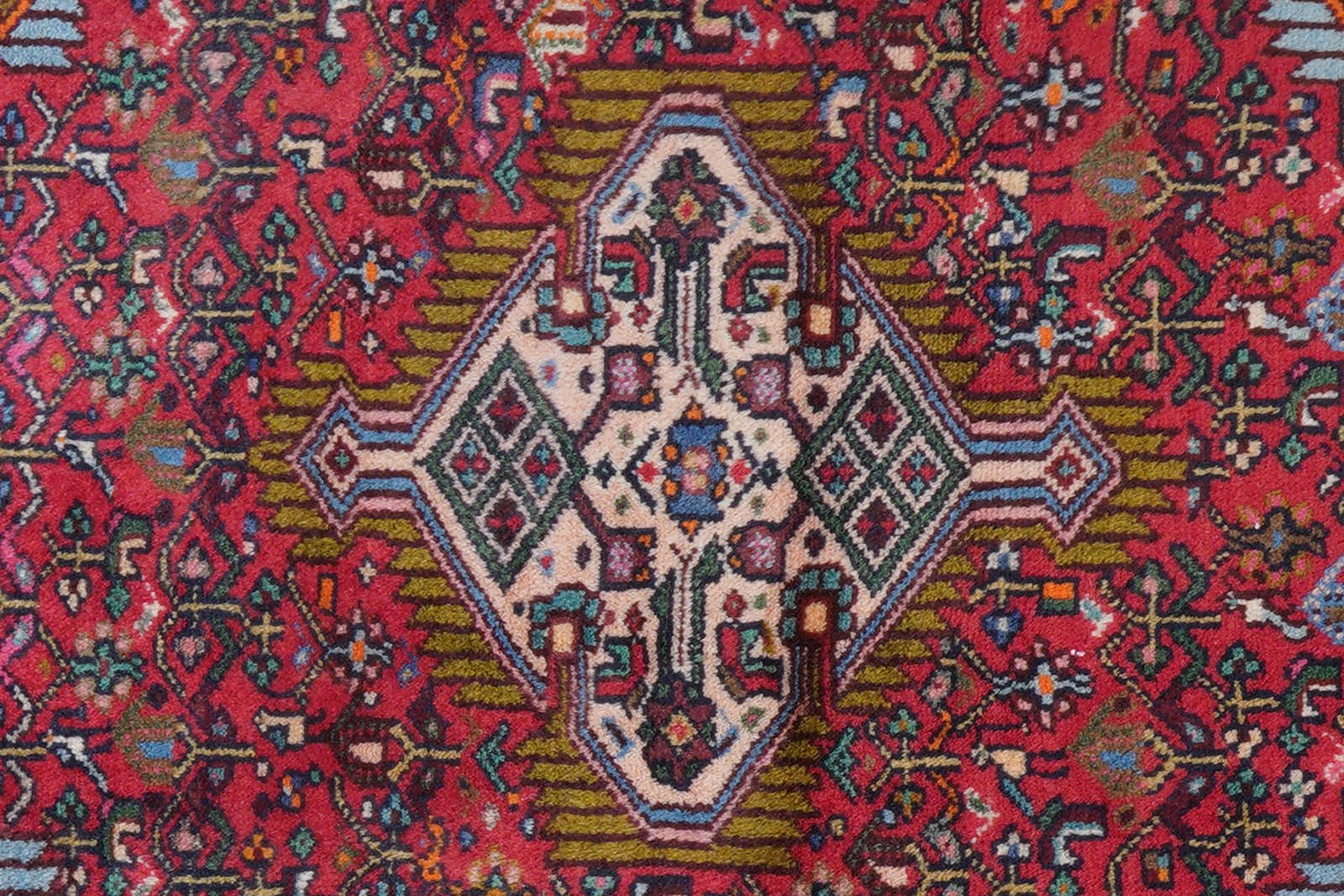 Assadabad — Hand-knotted, 76x124 cm, Red, 100% Virgin Wool | View 7