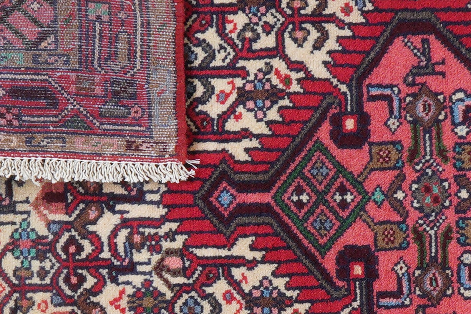 Assadabad — Hand-knotted, 77x116 cm, Multicolor, 100% Virgin Wool | View 8