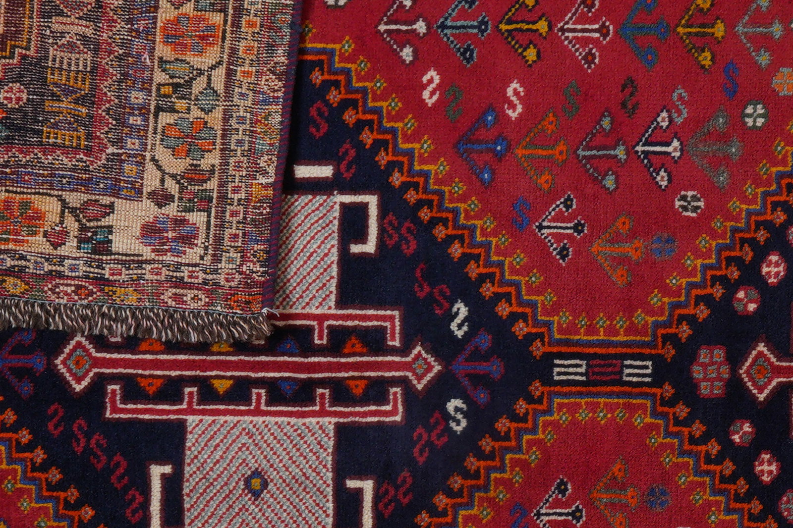 Gashgai — Handgefertigt, 244x152 cm, Beige, 100% Virgin Wool | View 9