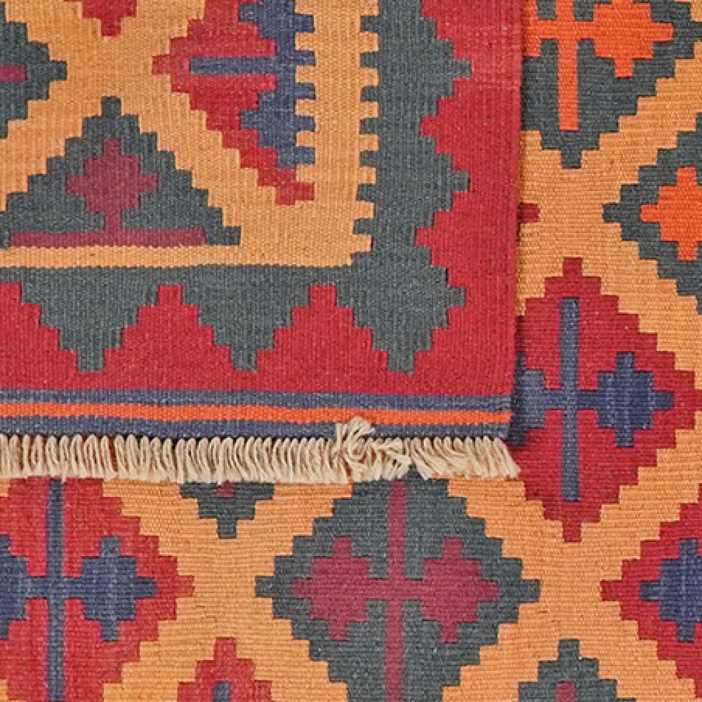 Kelim Gashgai — Handmade, 107x167 cm, Beige, 100% Virgin Wool | View 6