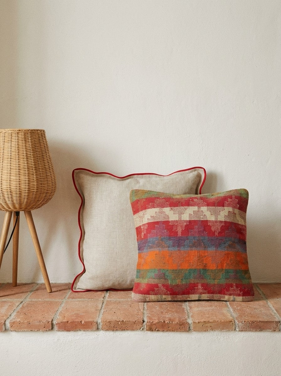 Kelim Kissen — Handmade, 65x65 cm, Multicolor, 100% Virgin Wool | Back view