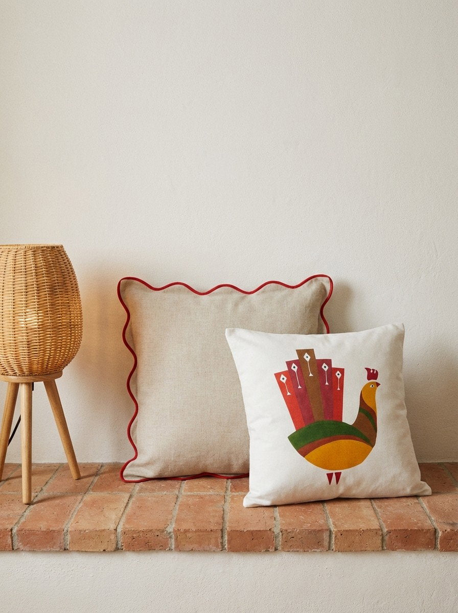 Kelim Kissen — Handgefertigt, 50x50 cm, Beige, 100% Virgin Wool | Back view