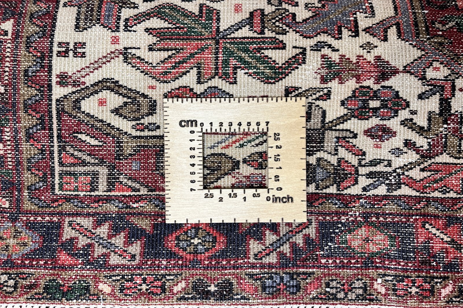 Mehrewan — Hand-knotted, 143x228 cm, Red, 100% Virgin Wool | View 11
