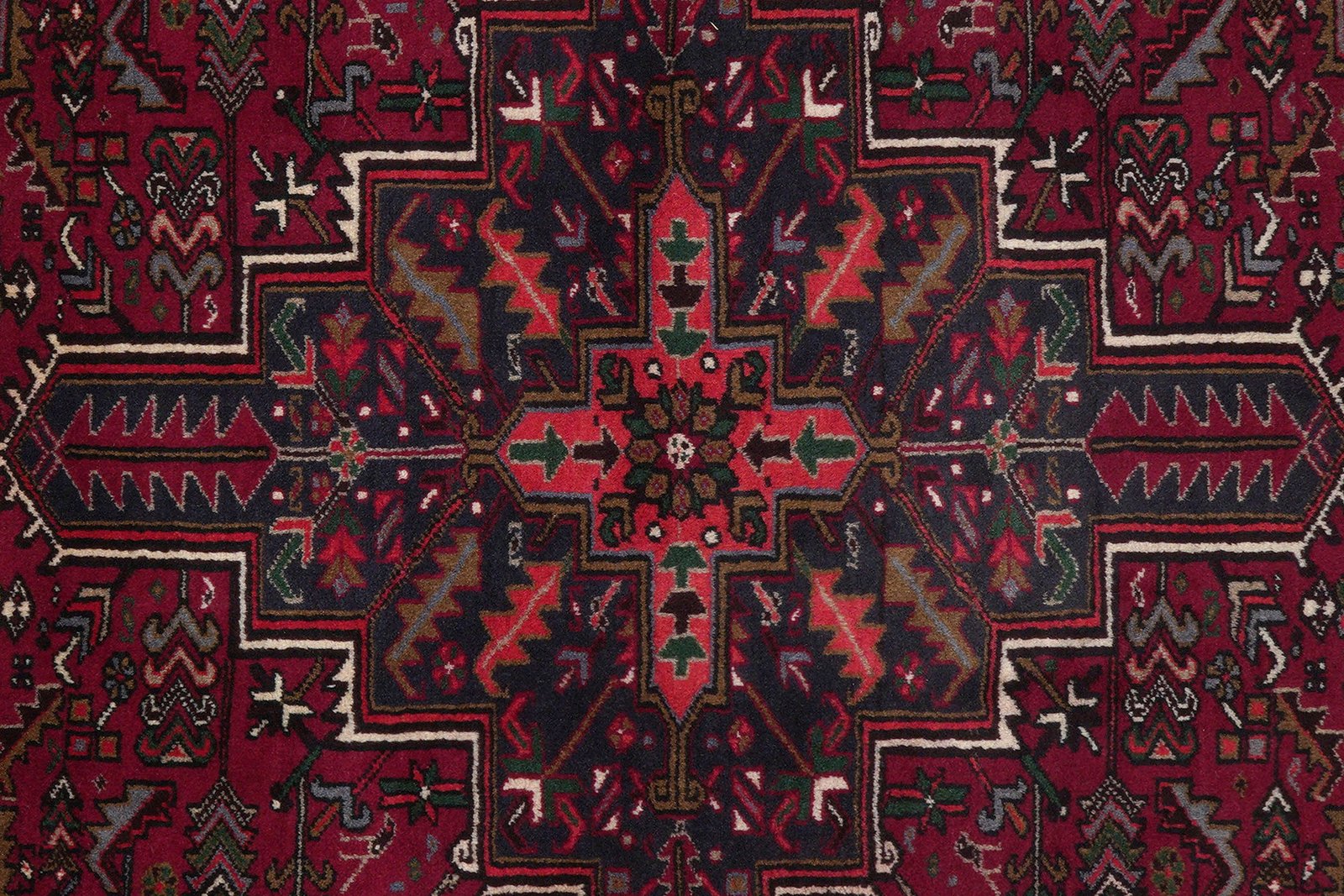Mehrewan — Hand-knotted, 143x228 cm, Red, 100% Virgin Wool | View 6