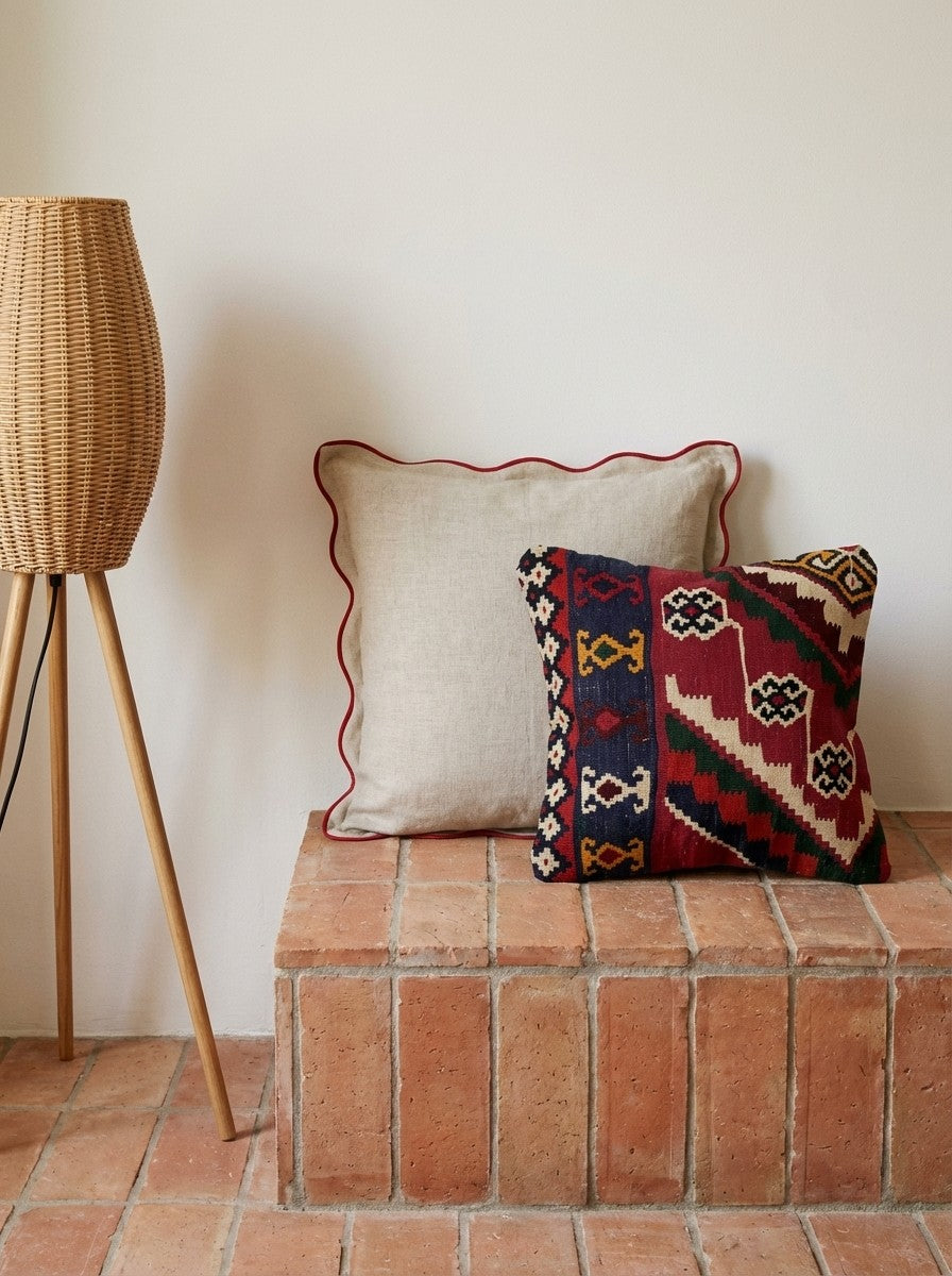 Kelim Kissen — Handmade, 50x50 cm, Multicolor, 100% Virgin Wool | Back view
