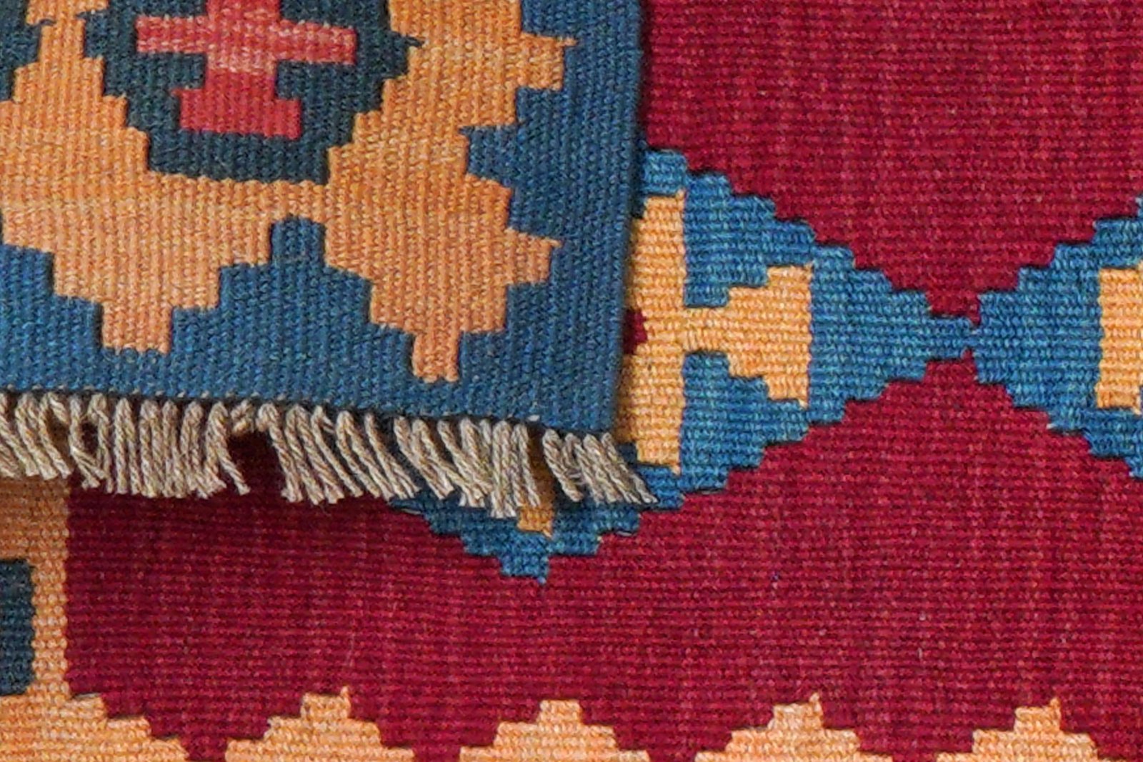 Kelim Gashgai — Handmade, 63x91 cm, Red, 100% Virgin Wool | View 6