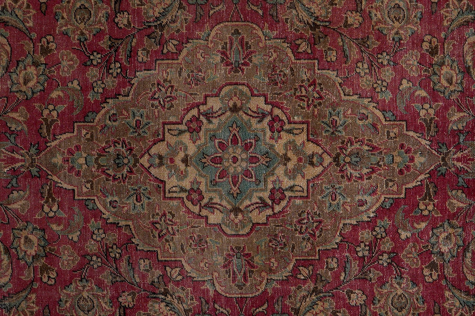 Heritage — Hand-knotted, 191x288 cm, Red, 100% Virgin Wool | View 6