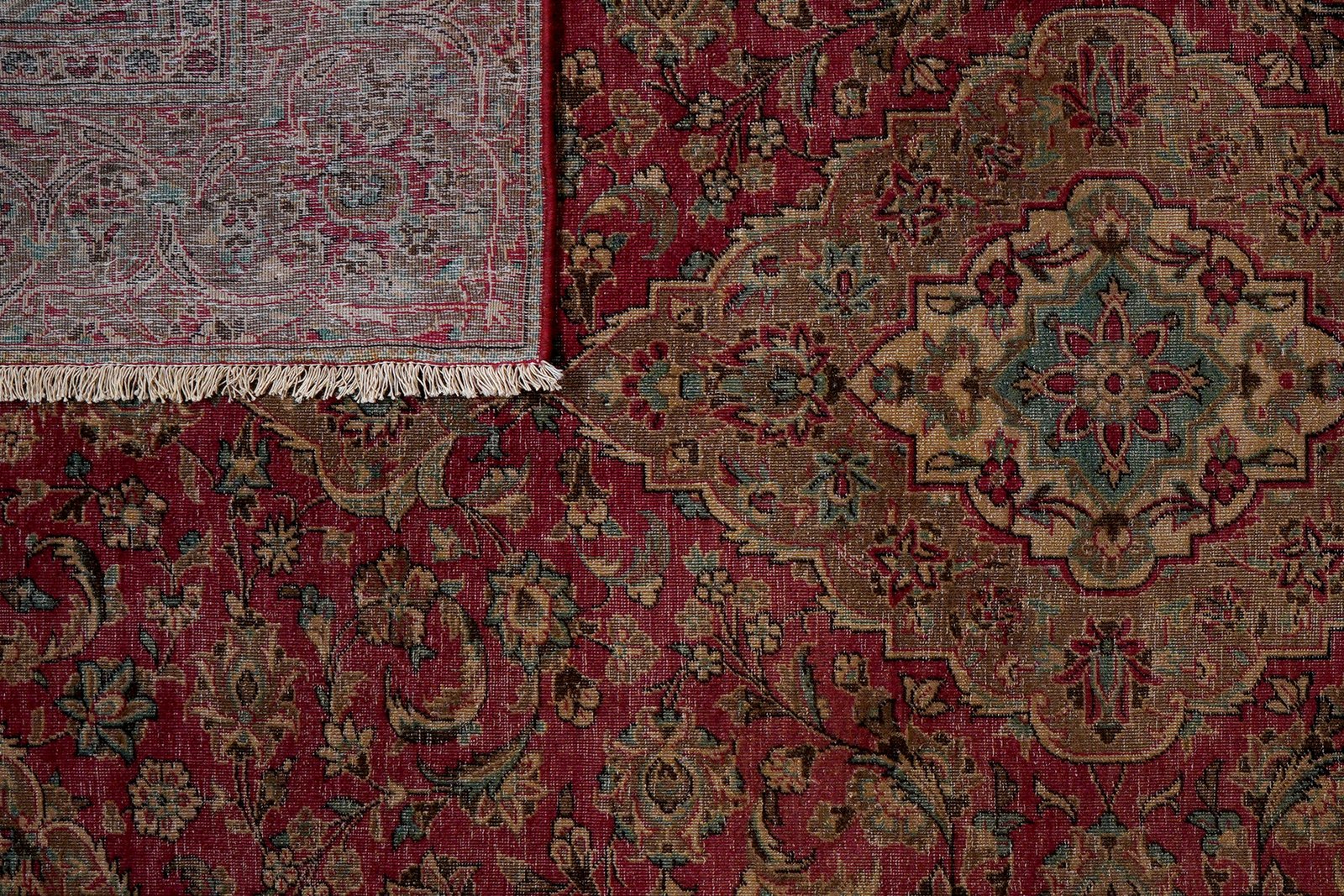 Heritage — Hand-knotted, 191x288 cm, Red, 100% Virgin Wool | View 7