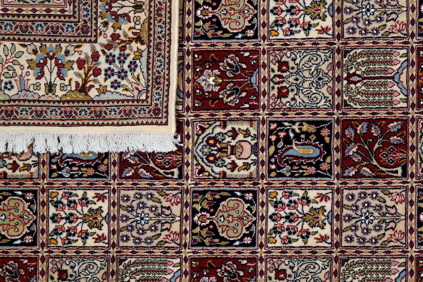 Moud Felder — Hand-knotted, 148x197 cm, Multicolor, 100% Virgin Wool | View 7