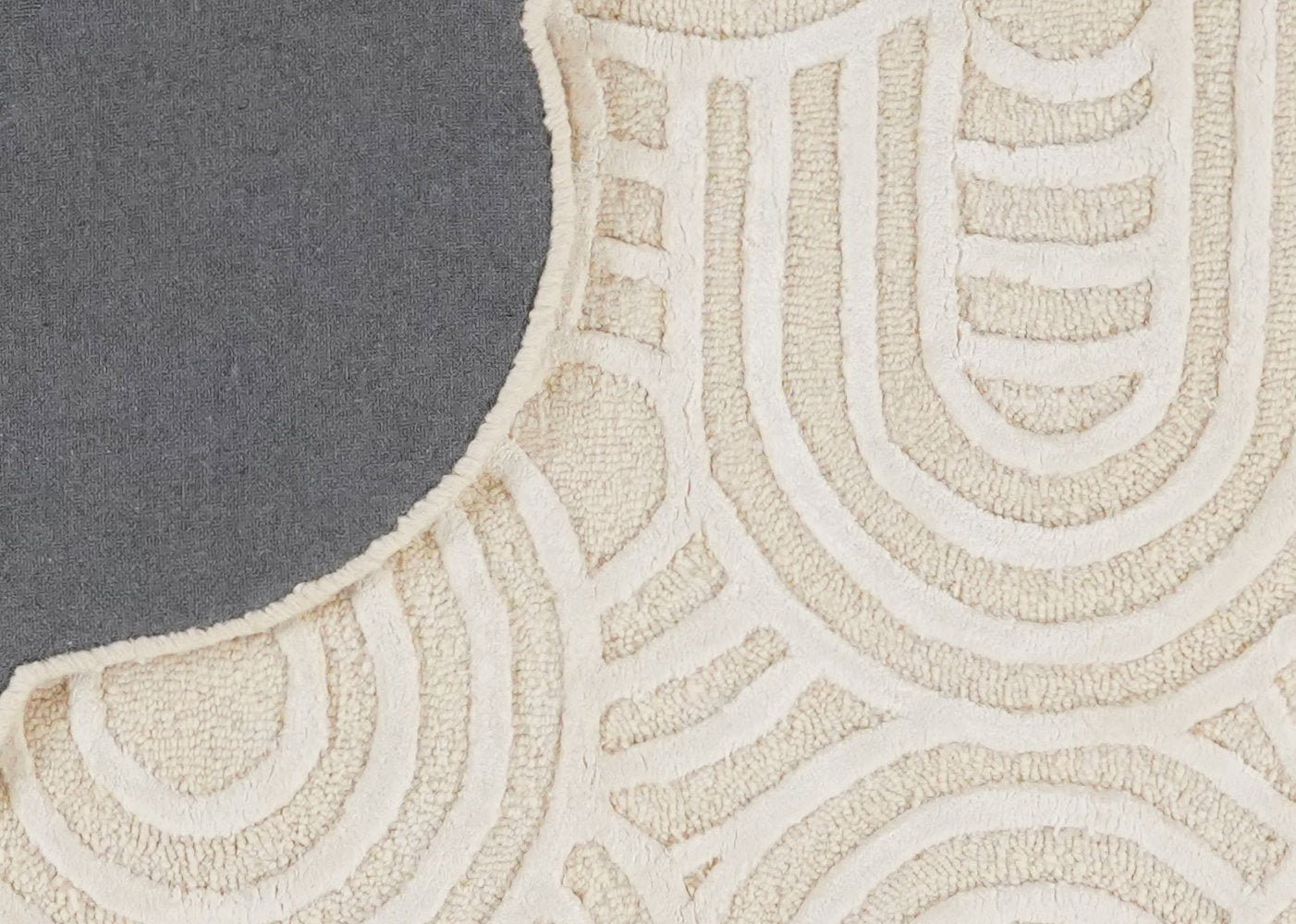 Circle Maze — Hand-knotted, 180x120 cm, Beige, 50% Schurwolle, 50% Viskose | View 3