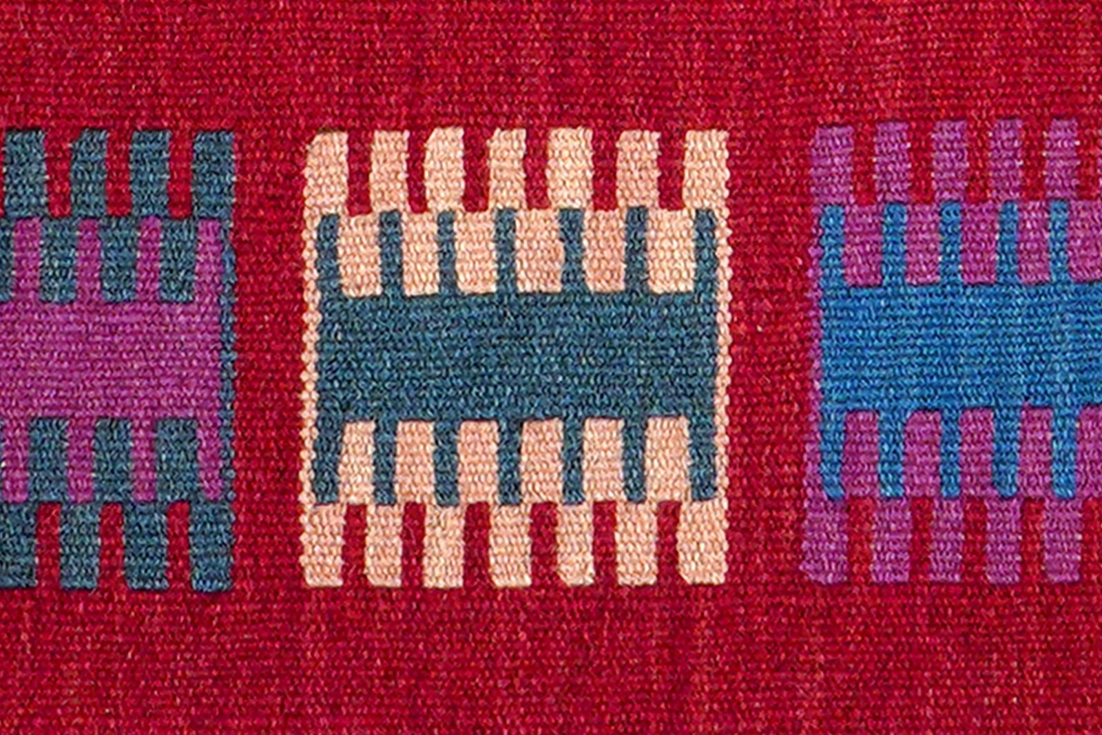 Kelim Gashgai — Handmade, 62x90 cm, Red, 100% Virgin Wool | View 5