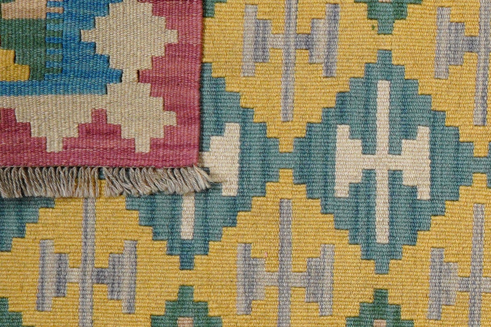 Kelim Gashgai — Handmade, 83x124 cm, Multicolor, 100% Virgin Wool | View 6