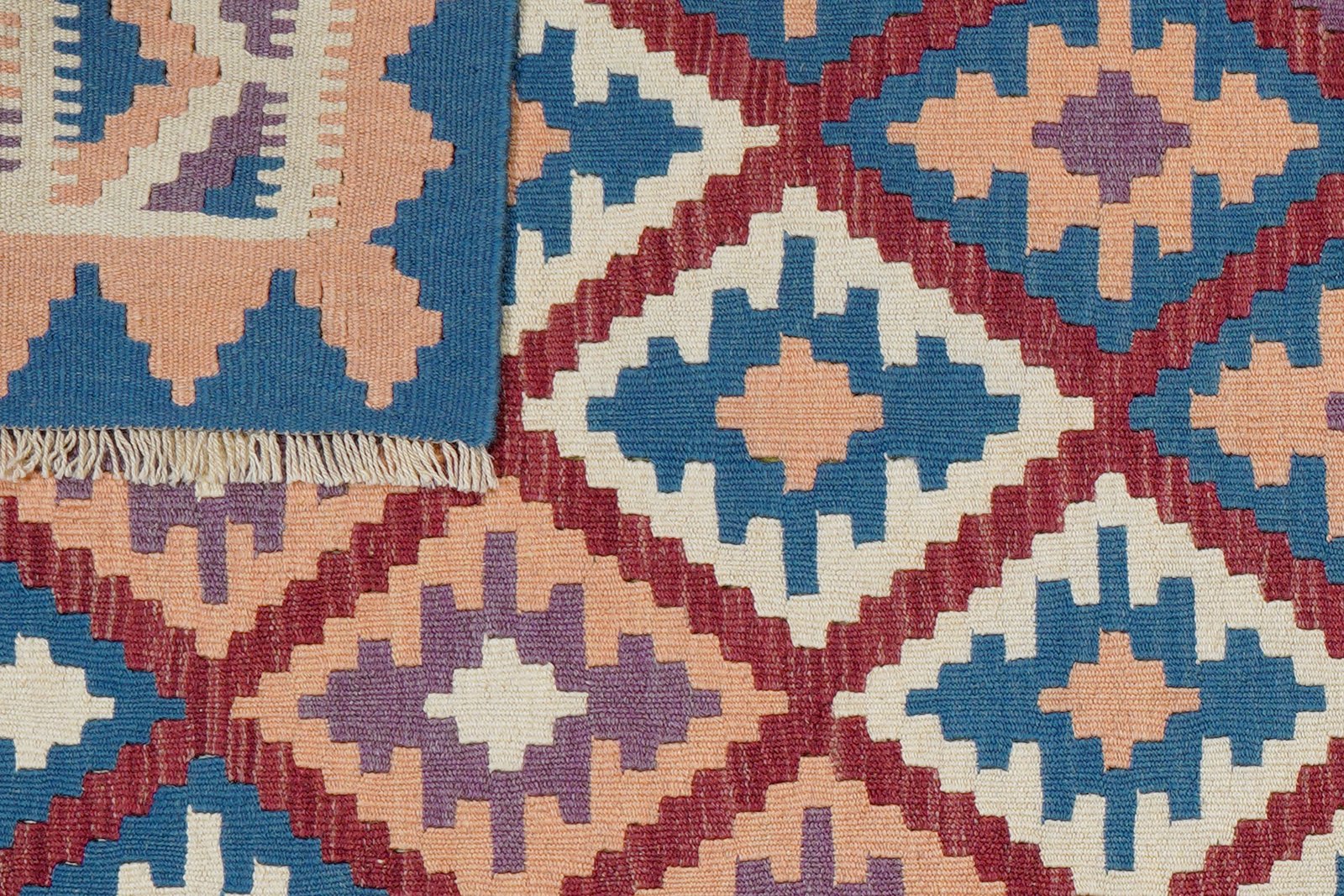 Kelim Gashgai — Handmade, 123x178 cm, Red, 100% Virgin Wool | View 6