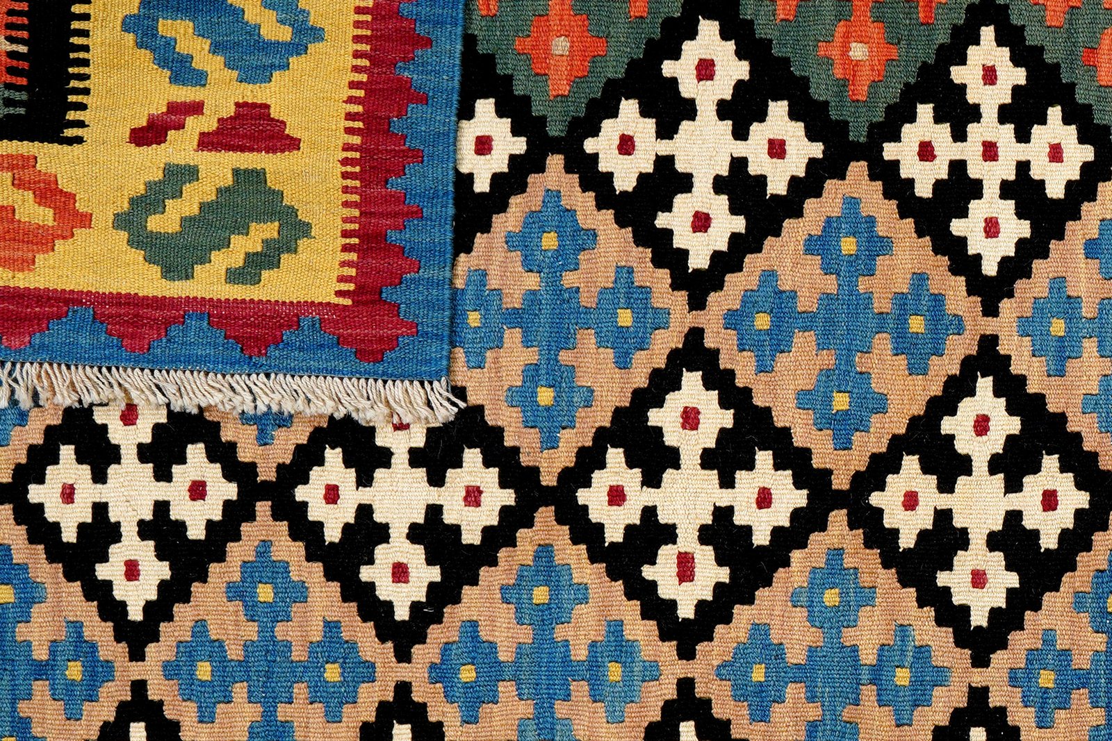 Kelim Gashgai — Handmade, 153x192 cm, Black, 100% Virgin Wool | View 6