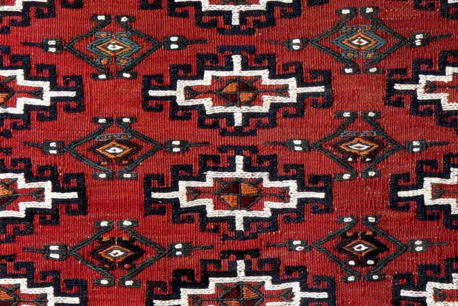 Kelim Turkman — Handmade, 119x51 cm, Red, 100% Virgin Wool | View 5