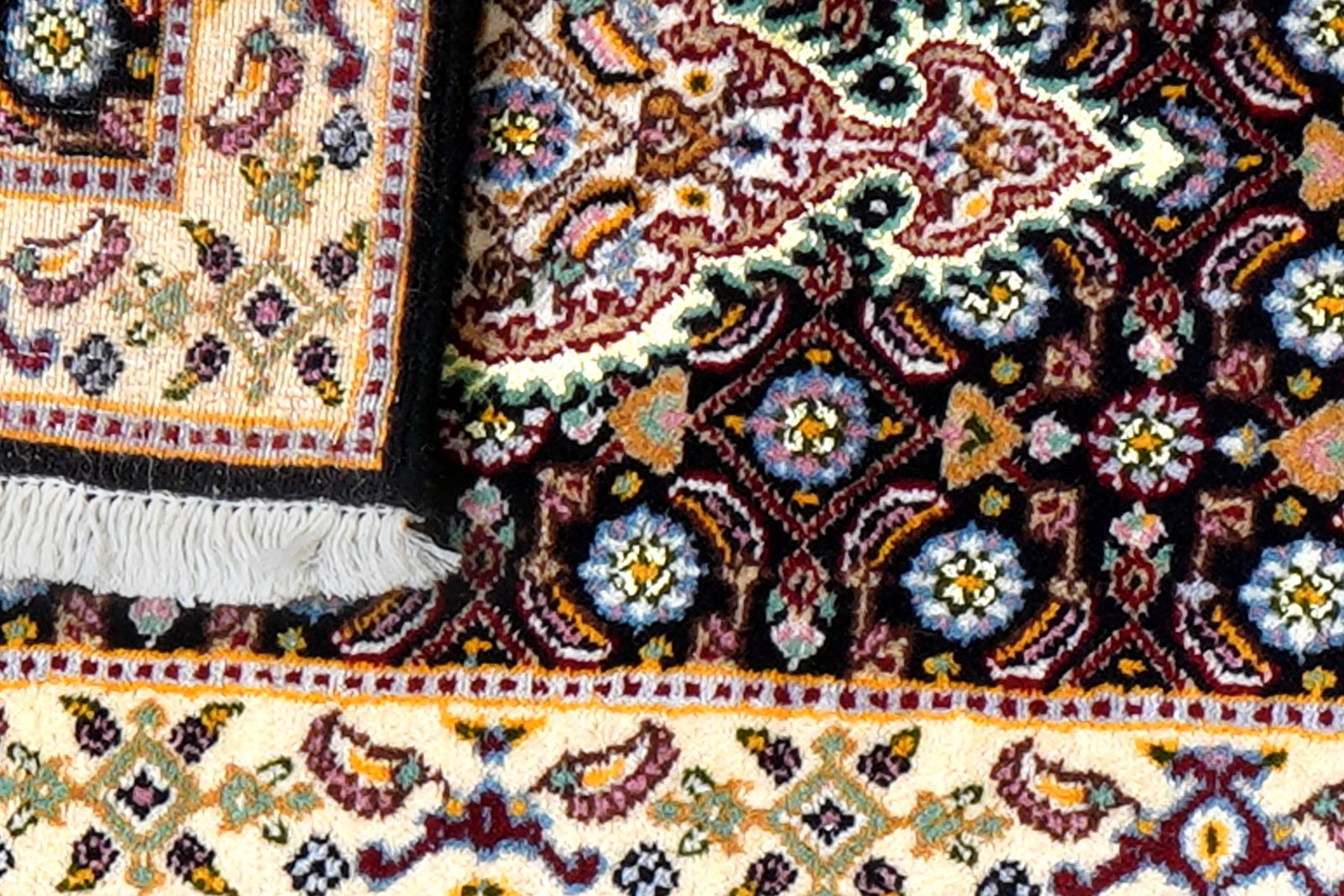 Moud Mahi — Hand-knotted, 40x60 cm, Blue, 100% Virgin Wool | View 7