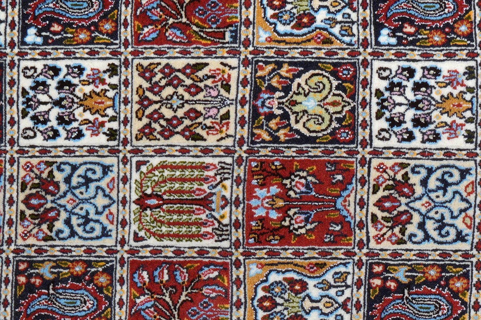 Moud Felder — Hand-knotted, 95x142 cm, Multicolor, 100% Virgin Wool | View 6