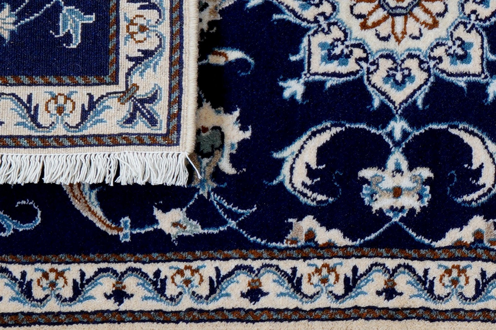 Nain 12La — Hand-knotted, 68x140 cm, Blue, 100% Virgin Wool | View 7