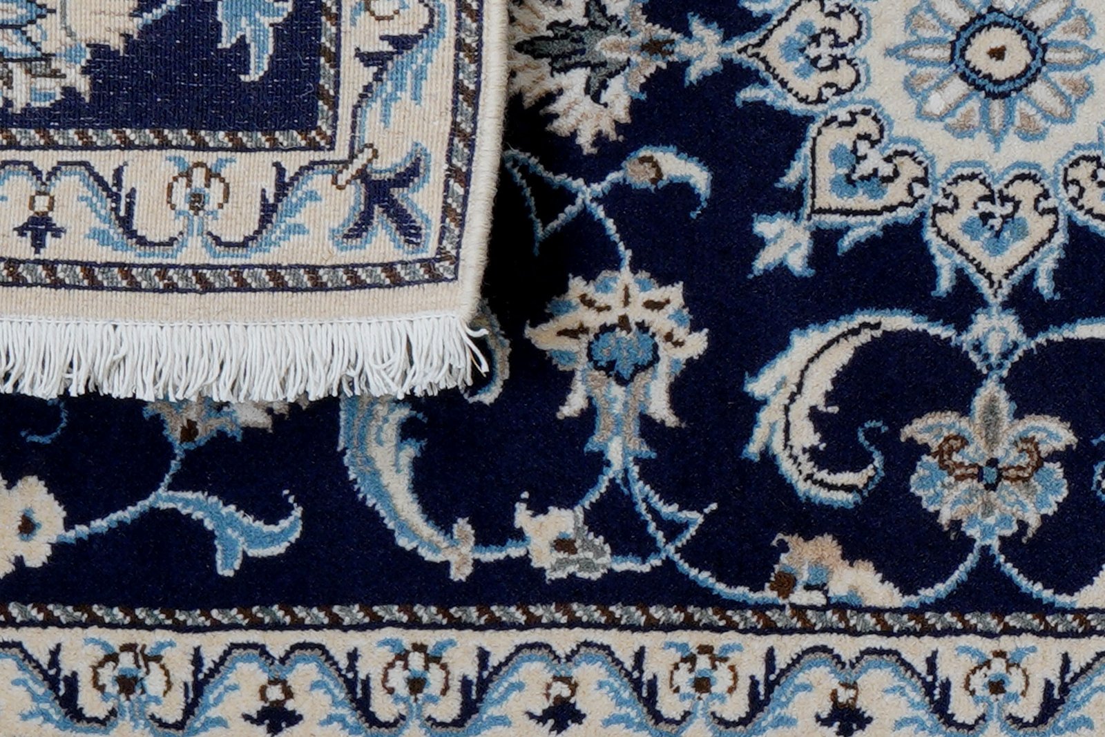 Nain 12La — Hand-knotted, 68x136 cm, Blue, 100% Virgin Wool | View 7