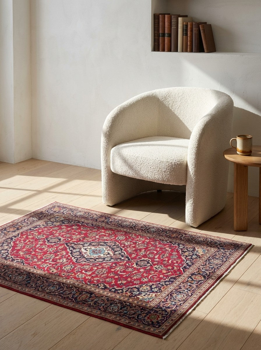 Mehrewan — Hand-knotted, 109x145 cm, Beige, 100% Virgin Wool | Detail view