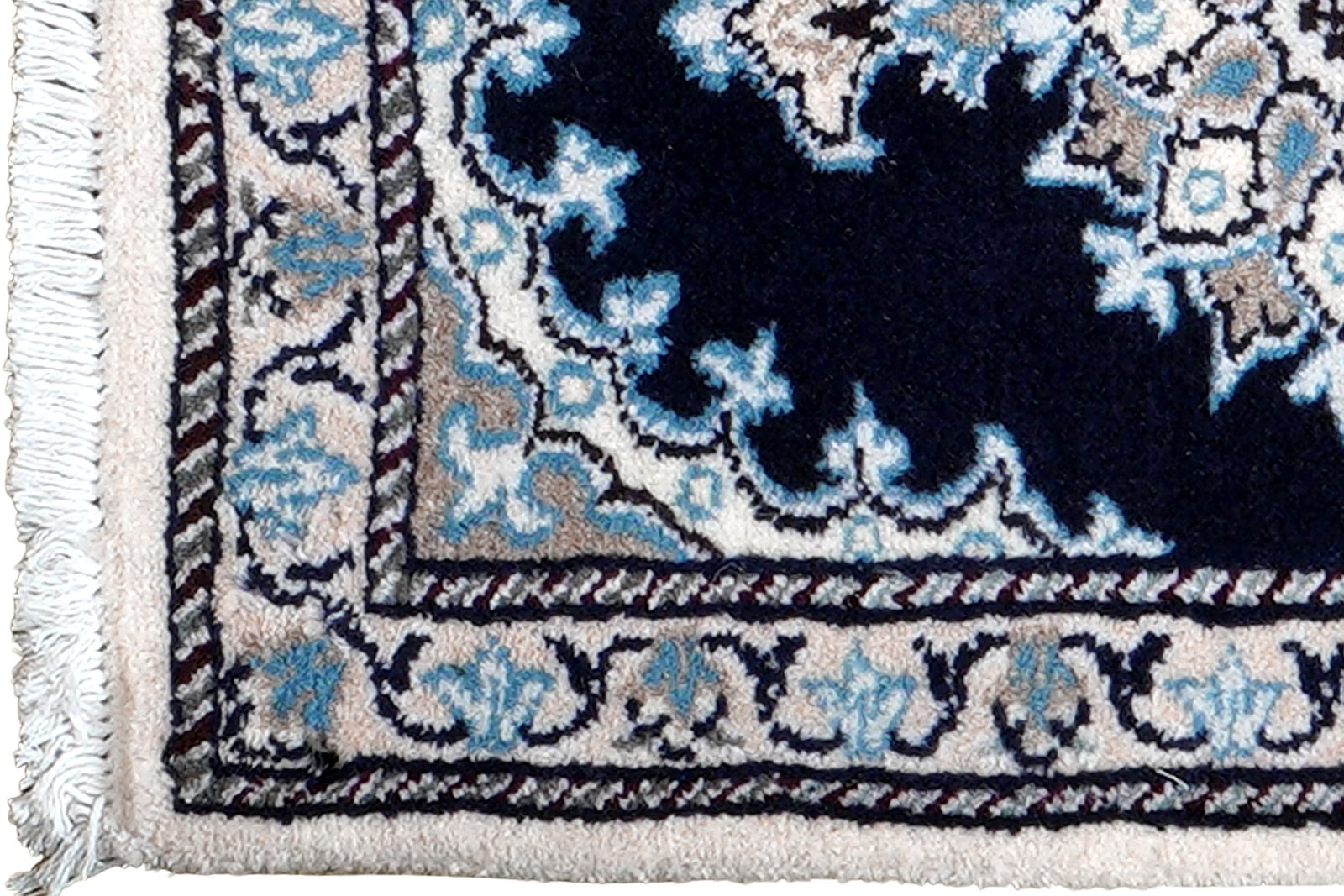 Nain 12La — Hand-knotted, 41x61 cm, Blue, 100% Virgin Wool | View 3