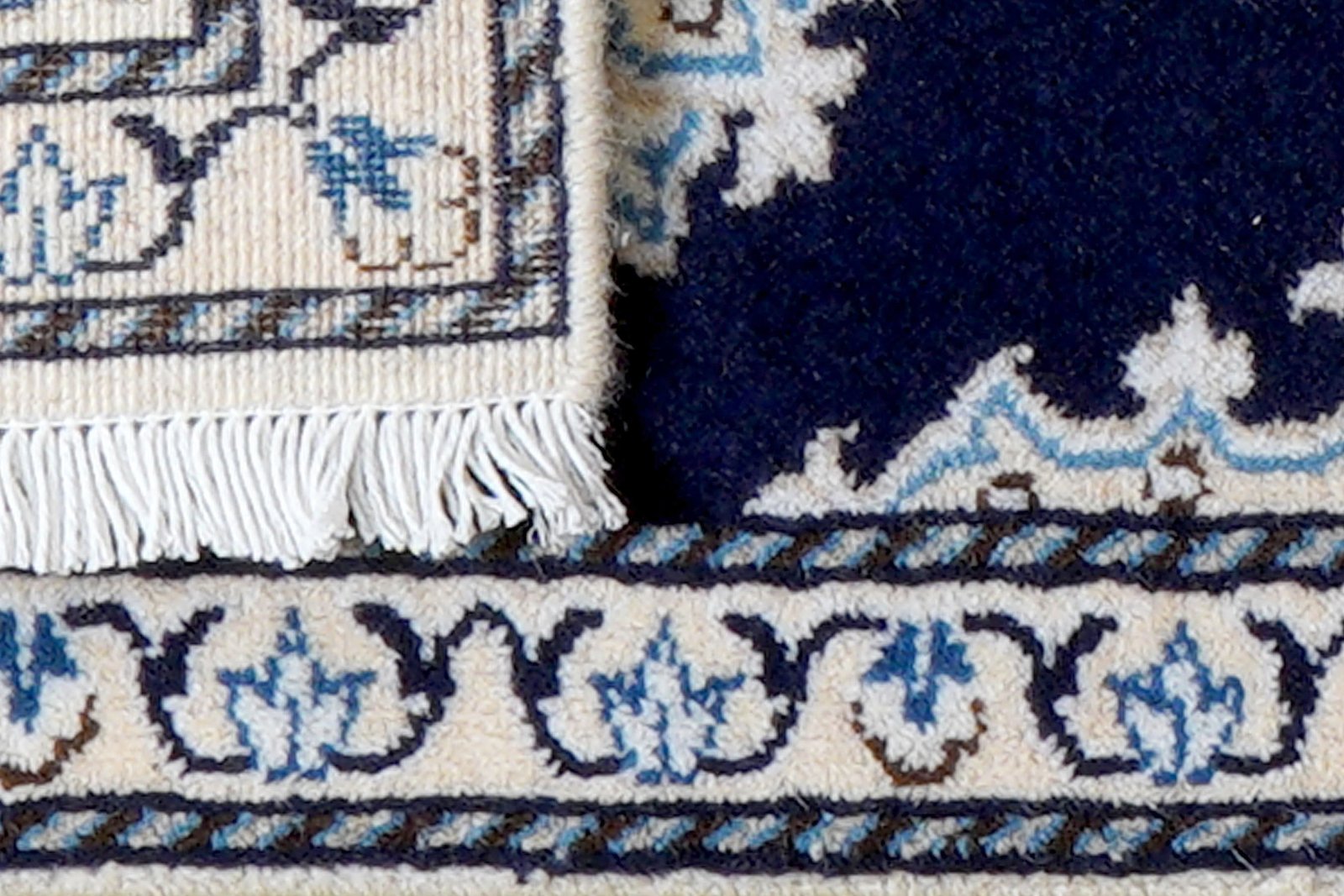 Nain 12La — Hand-knotted, 40x62 cm, Blue, 100% Virgin Wool | View 7