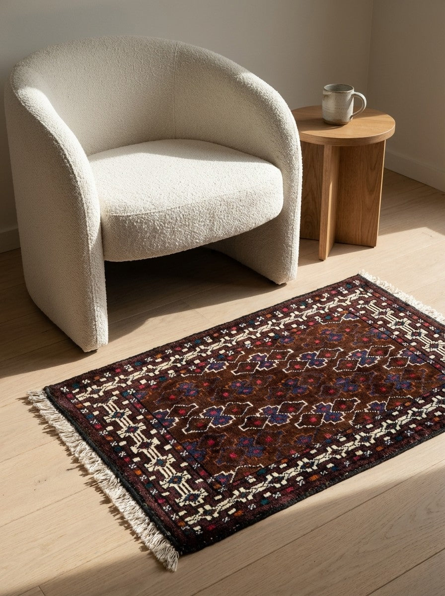 Turkman — Hand-knotted, 73x34 cm, Multicolor, 100% Virgin Wool | Detail view