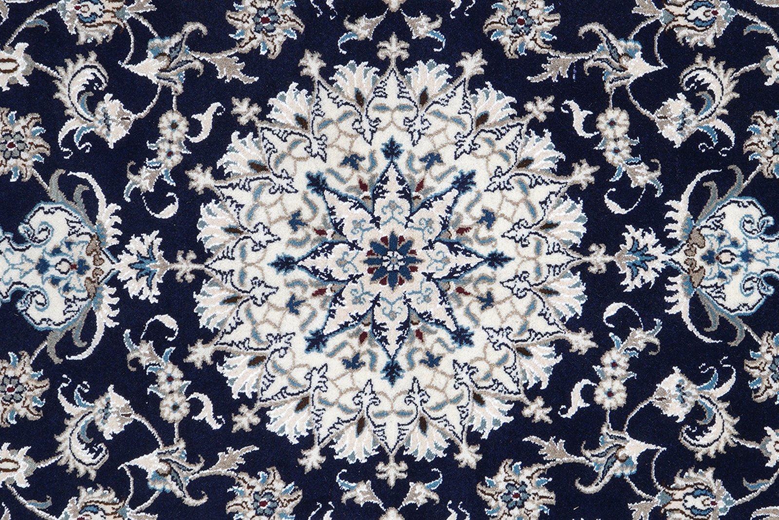 Nain 12La — Hand-knotted, 164x233 cm, Blue, 100% Virgin Wool | View 6
