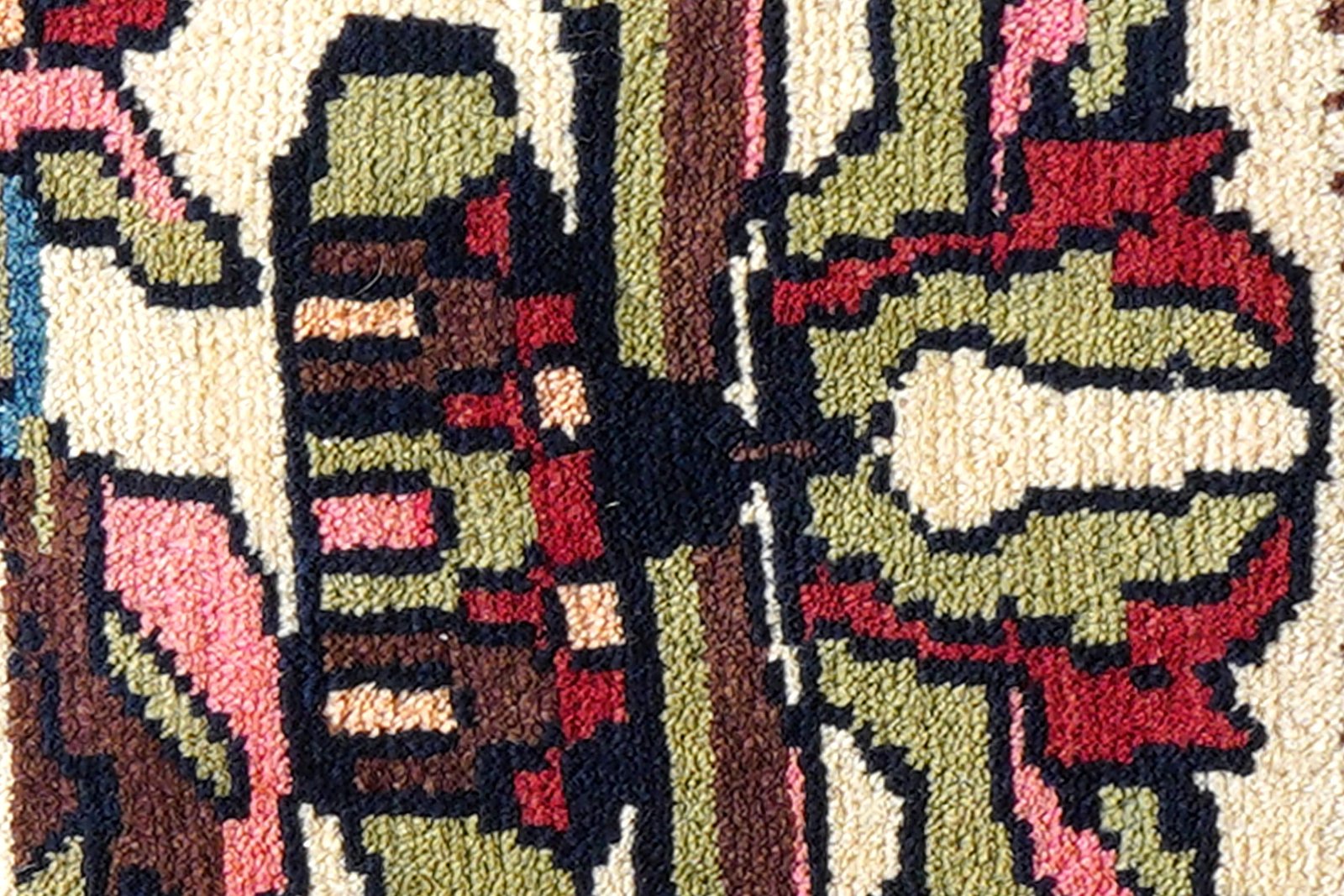Afshar — Hand-knotted, 45x34 cm, Beige, 100% Virgin Wool | View 6