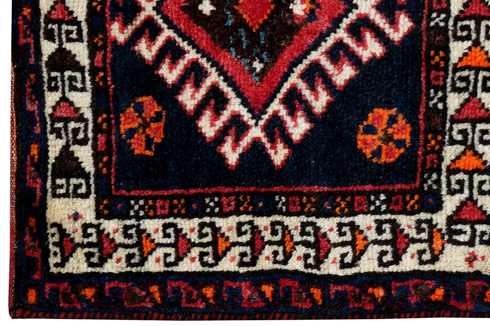 Khorjin — Handgefertigt, 94x56 cm, Beige, 100% Virgin Wool | Back view