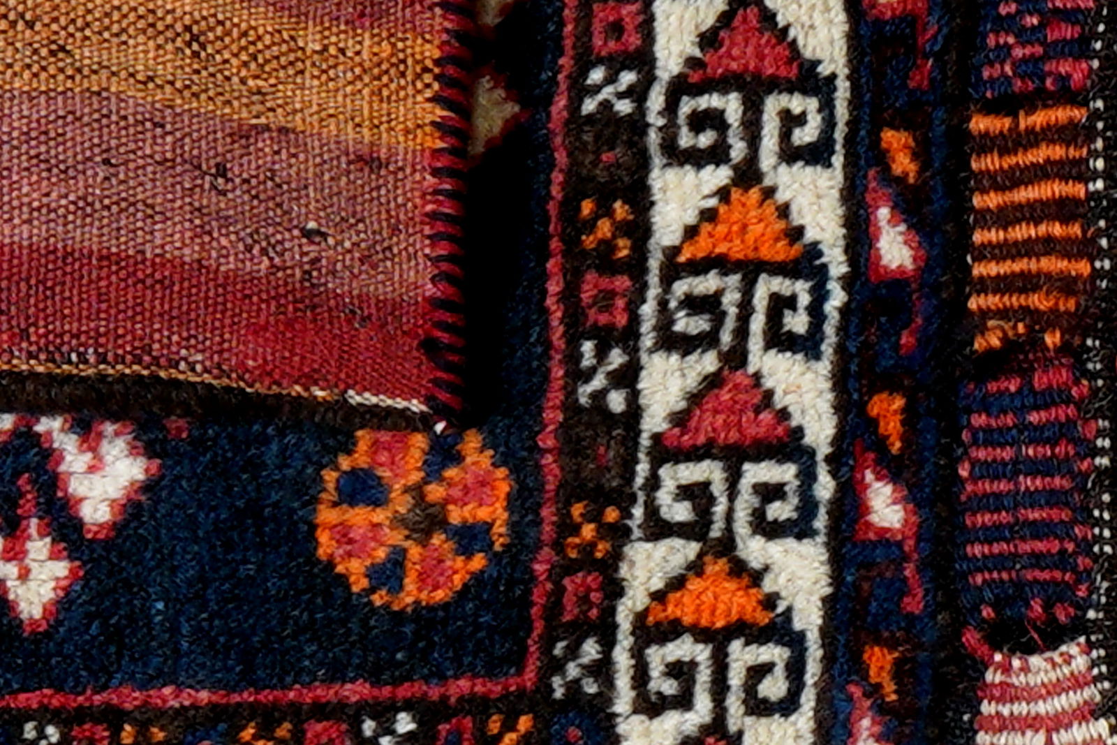Khorjin — Handgefertigt, 94x56 cm, Beige, 100% Virgin Wool | View 7