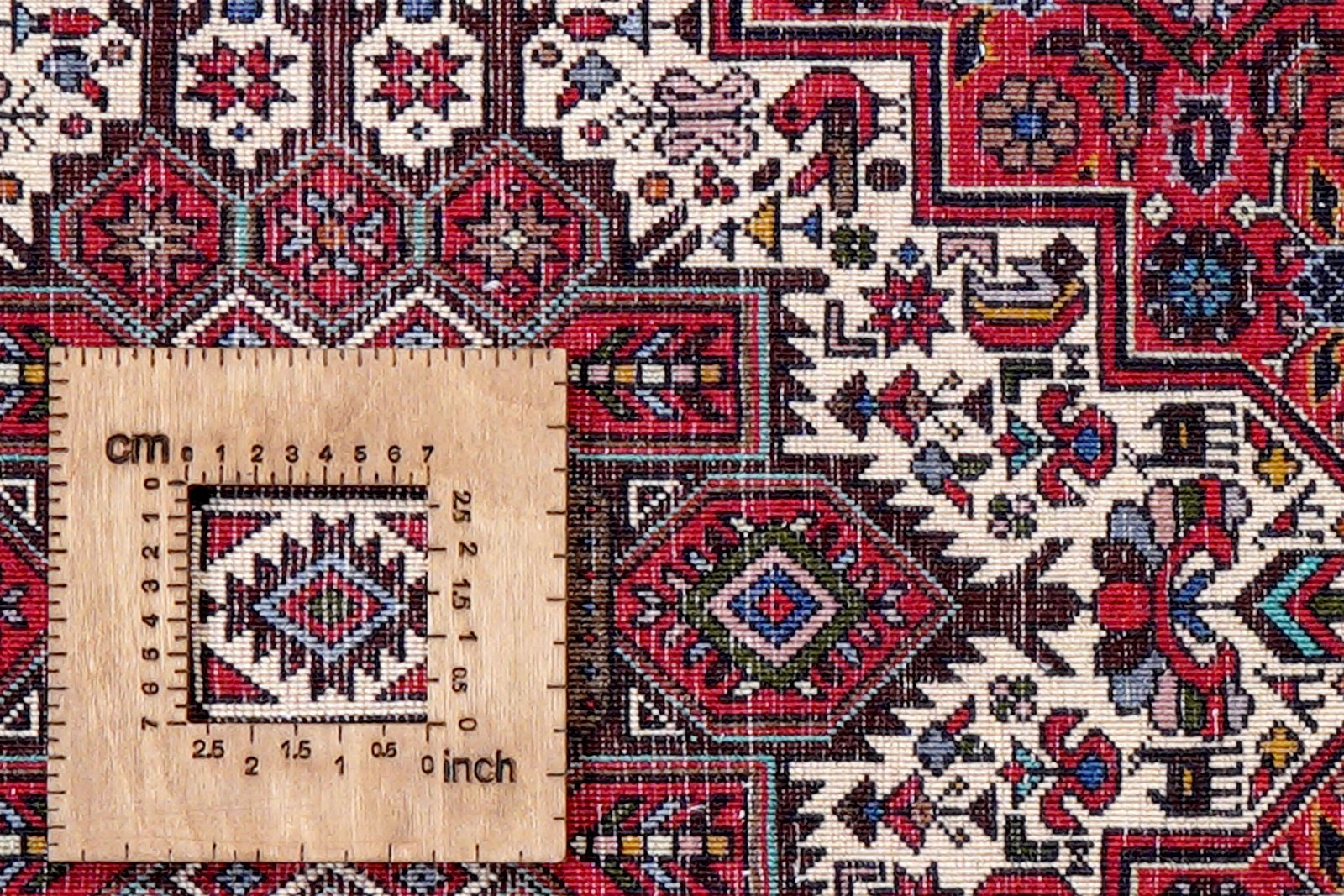 Goltuk — Hand-knotted, 99x147 cm, Red, 100% Virgin Wool | View 8