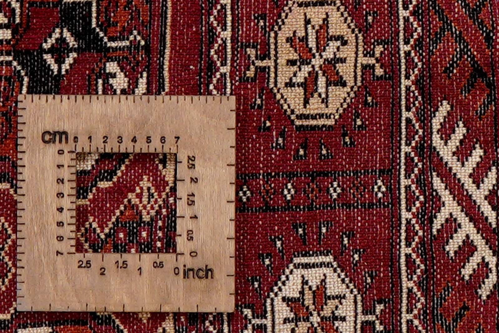 Turkman — Hand-knotted, 135x194 cm, Red, 100% Virgin Wool | View 8