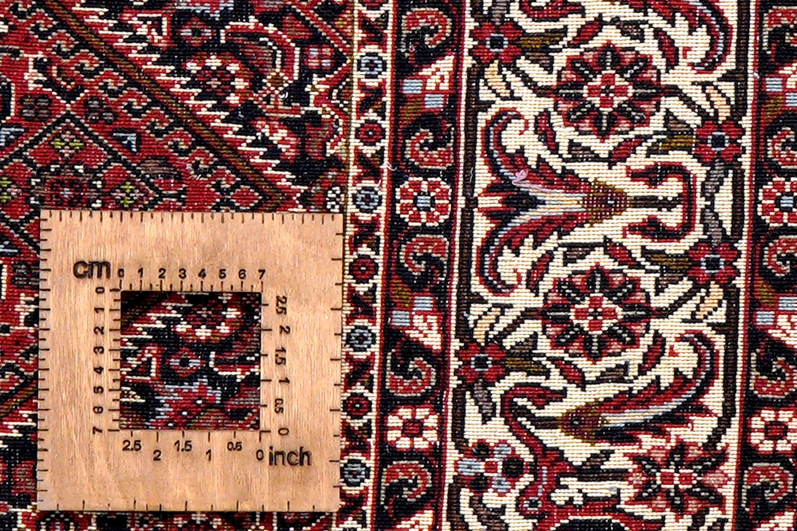 Bidjar Zandjan — Hand-knotted, 167x252 cm, Red, 100% Virgin Wool | View 8