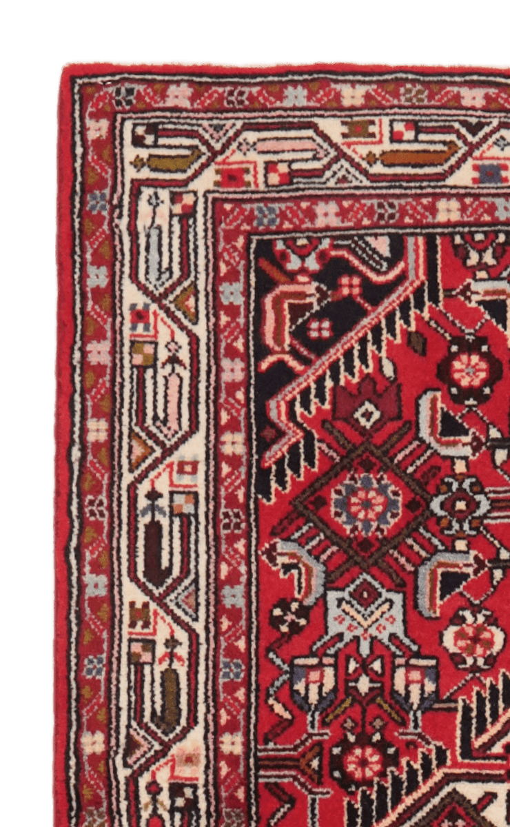 Assadabad — Hand-knotted, 81x127 cm, Red, 100% Virgin Wool | View 3
