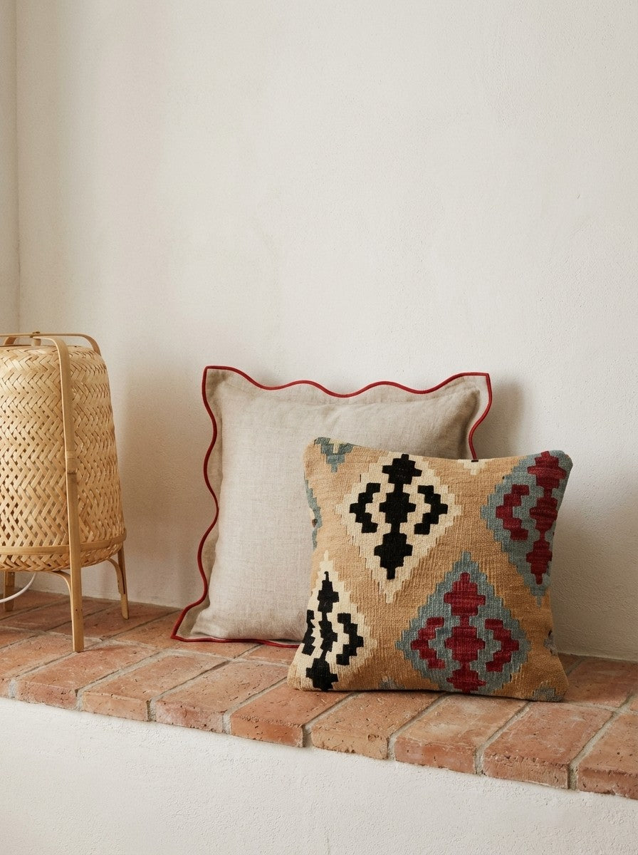 Kelim Kissen — Handmade, 50x50 cm, Multicolor, 100% Virgin Wool | Back view