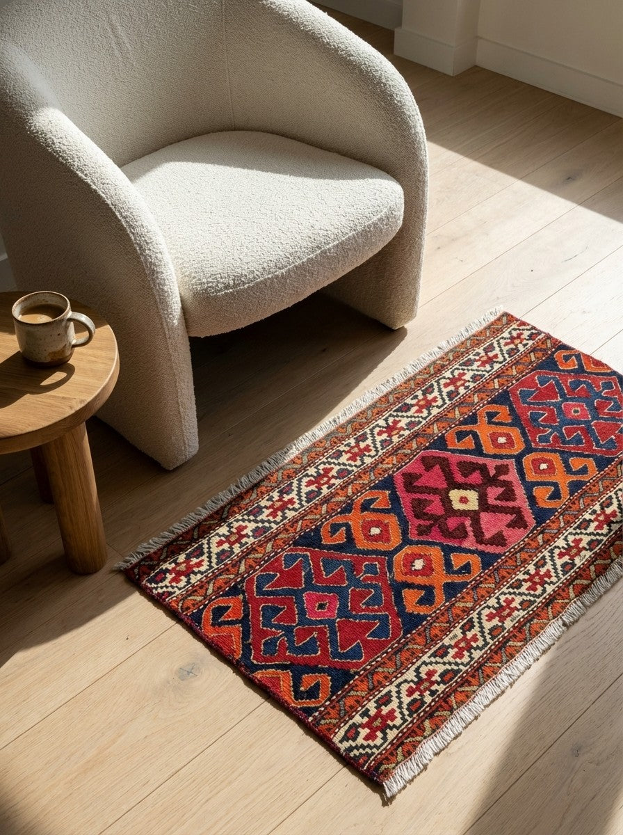 Sumak Shahsavan — Handmade, 105x56 cm, Blue, 100% Virgin Wool | Detail view