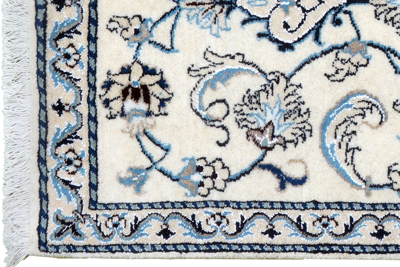Nain 12La — Hand-knotted, 66x138 cm, Beige, 100% Virgin Wool | View 3