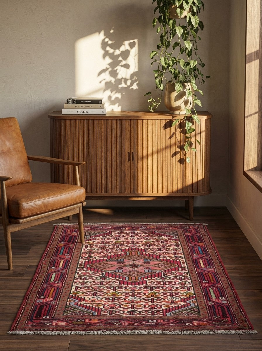 Assadabad — Hand-knotted, 80x120 cm, Beige, 100% Virgin Wool | Back view