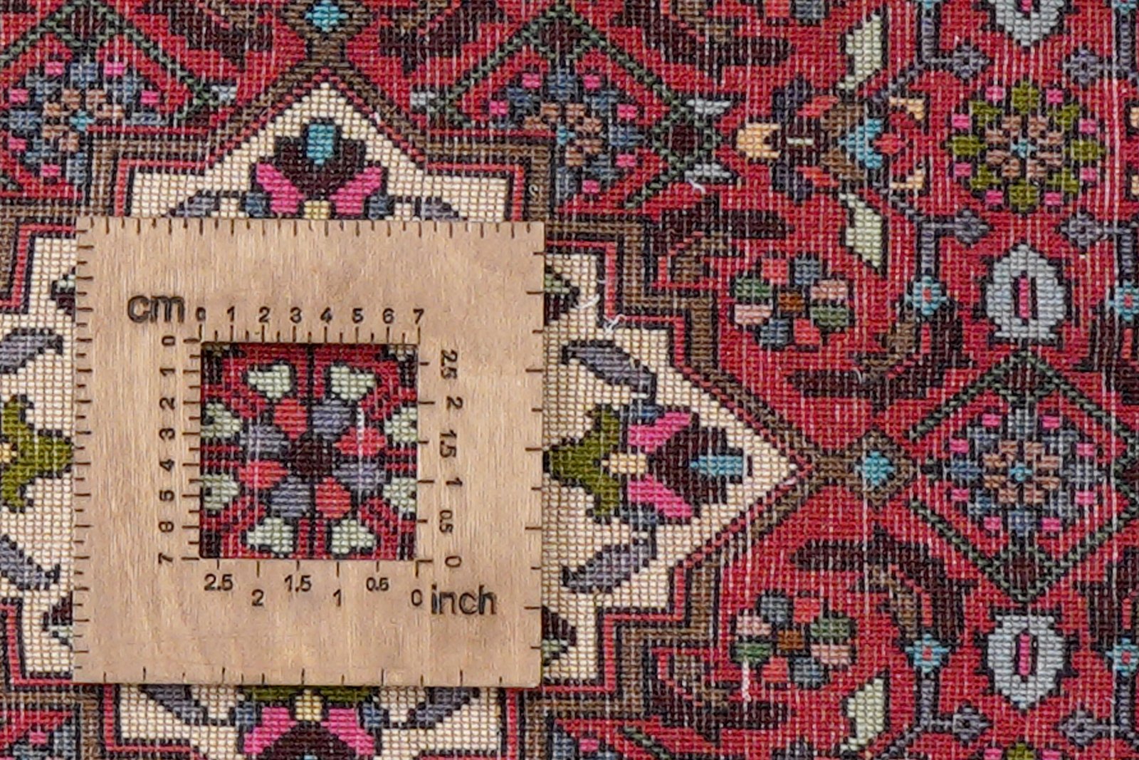 Goltuk — Hand-knotted, 61x102 cm, Red, 100% Virgin Wool | View 8