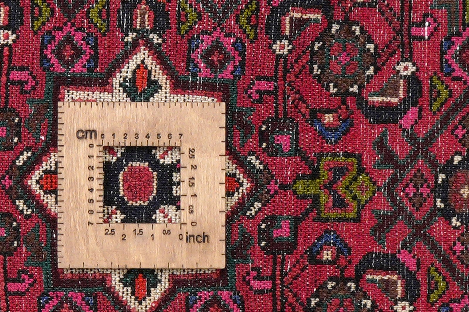 Hosseinabad — Hand-knotted, 64x90 cm, Red, 100% Virgin Wool | View 8