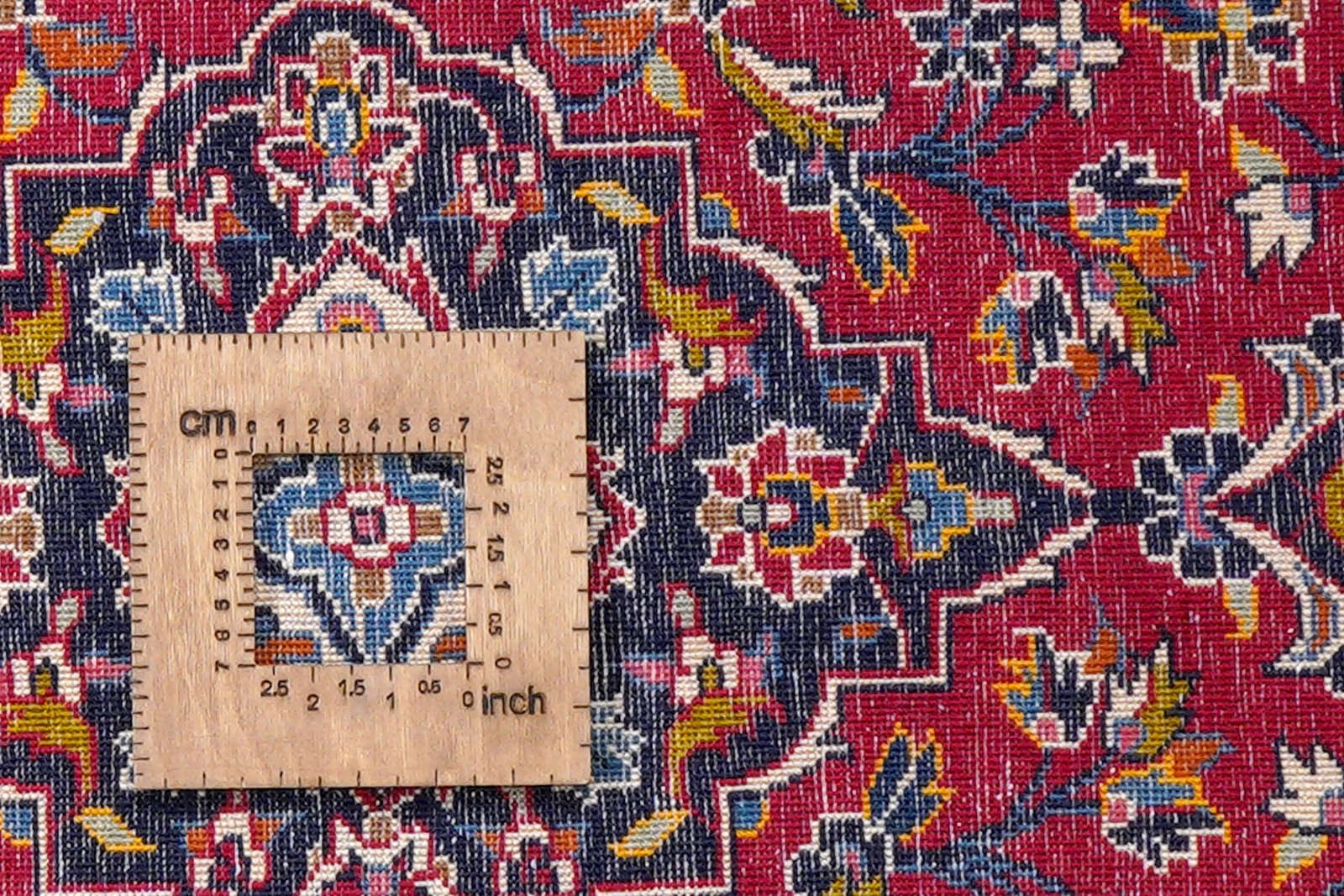 Ardakan — Hand-knotted, 102x150 cm, Red, 100% Virgin Wool | View 8
