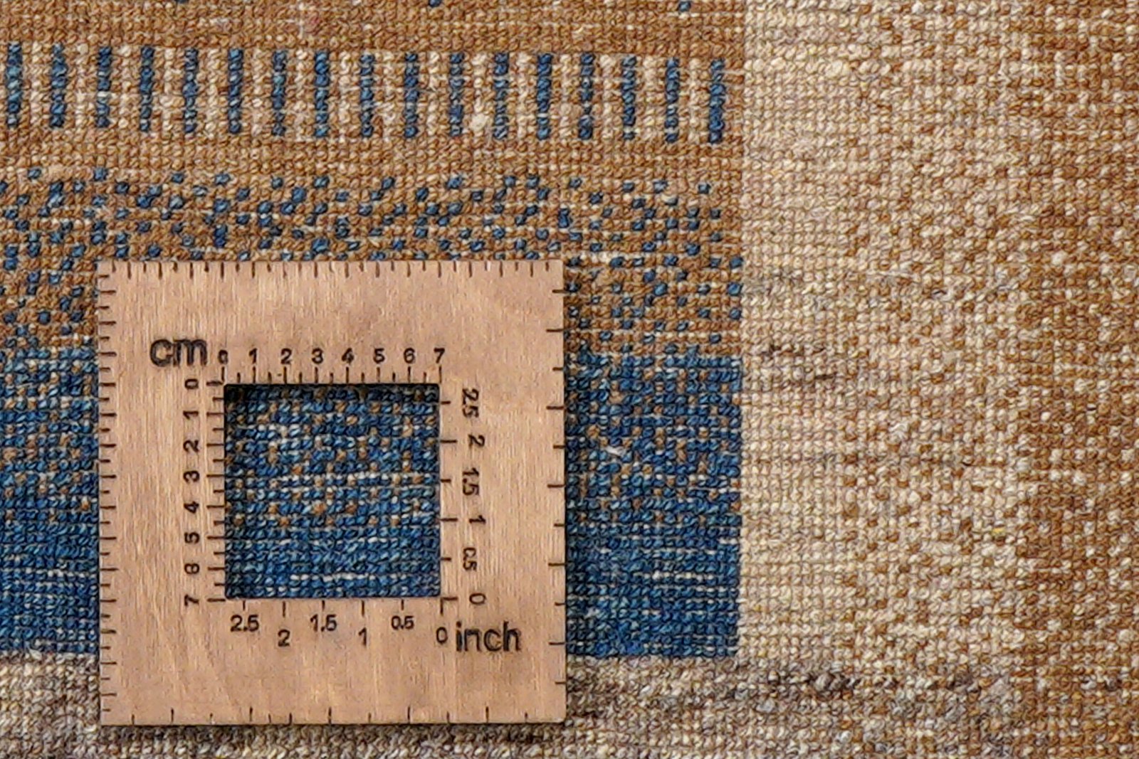 Gabbeh Sonnat — Hand-knotted, 149x200 cm, Brown, 100% Virgin Wool | View 8