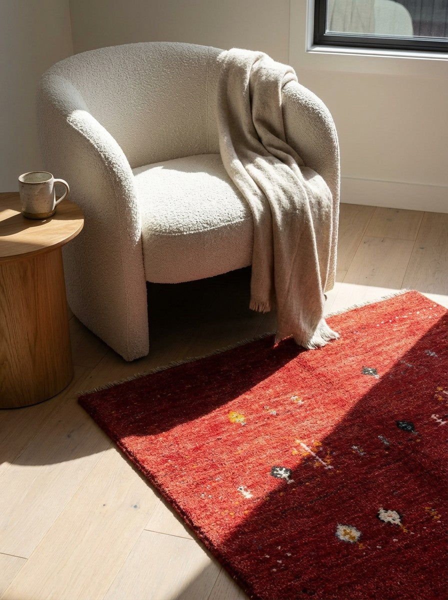 Gabbeh Sonnat — Hand-knotted, 94x143 cm, Multicolor, 100% Virgin Wool | Detail view