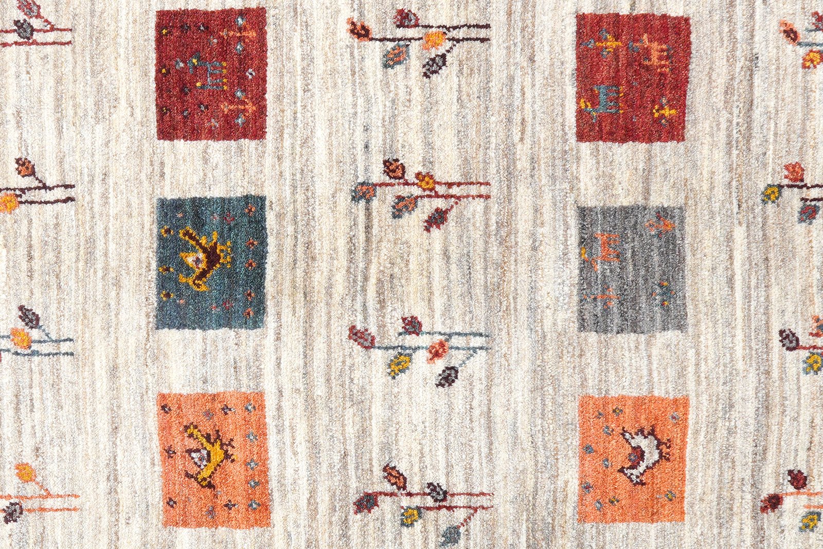 Rizbaf — Hand-knotted, 149x201 cm, Beige, 100% Virgin Wool | View 6