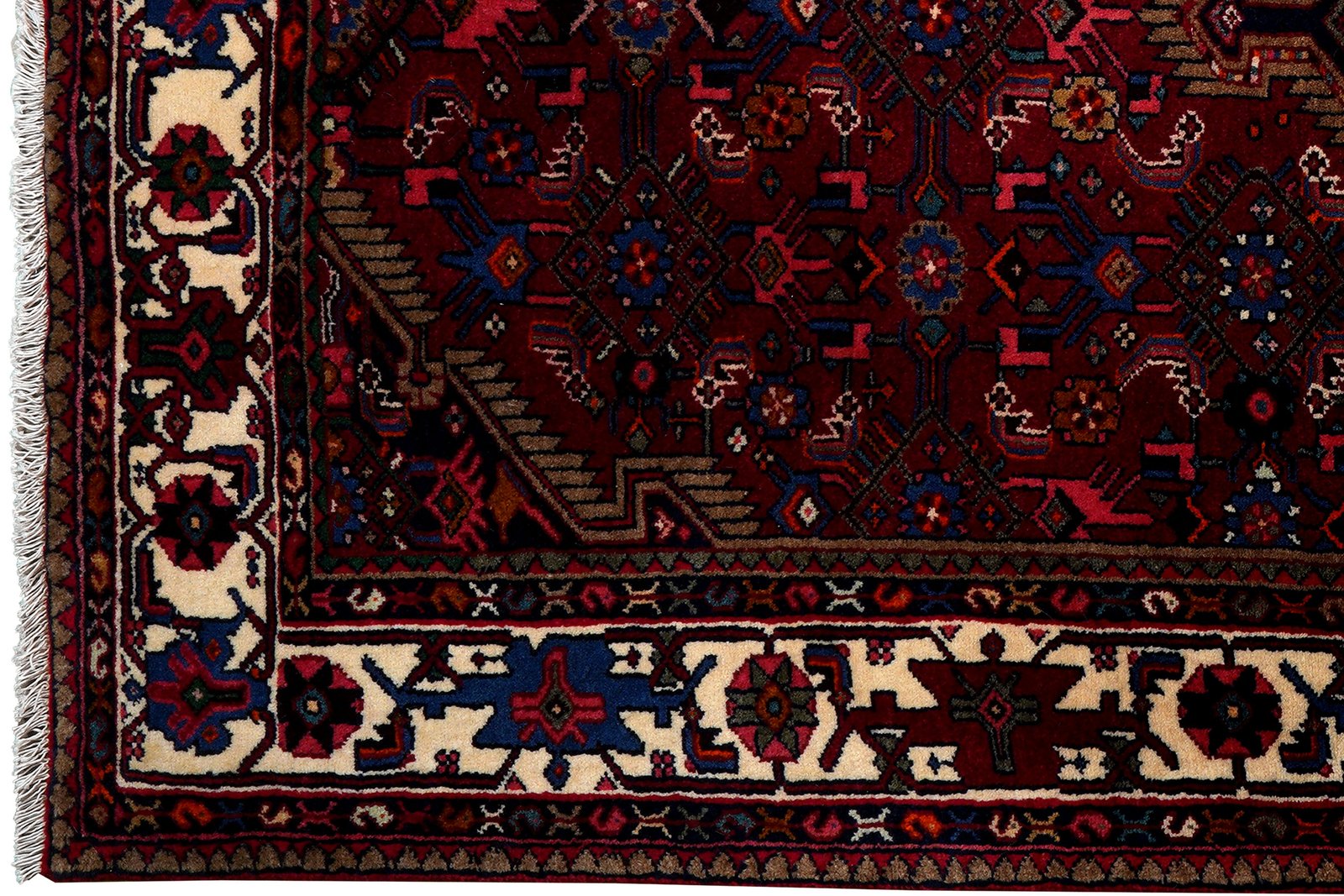 Assadabad — Hand-knotted, 137x248 cm, Red, 100% Virgin Wool | View 3