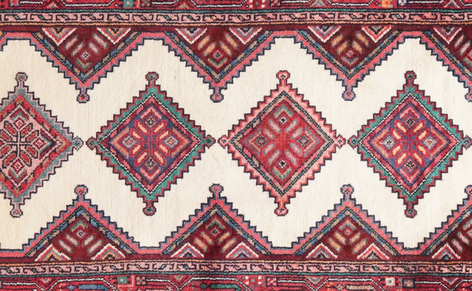 Zagheh — Hand-knotted, 86x322 cm, Multicolor, 100% Virgin Wool | View 4