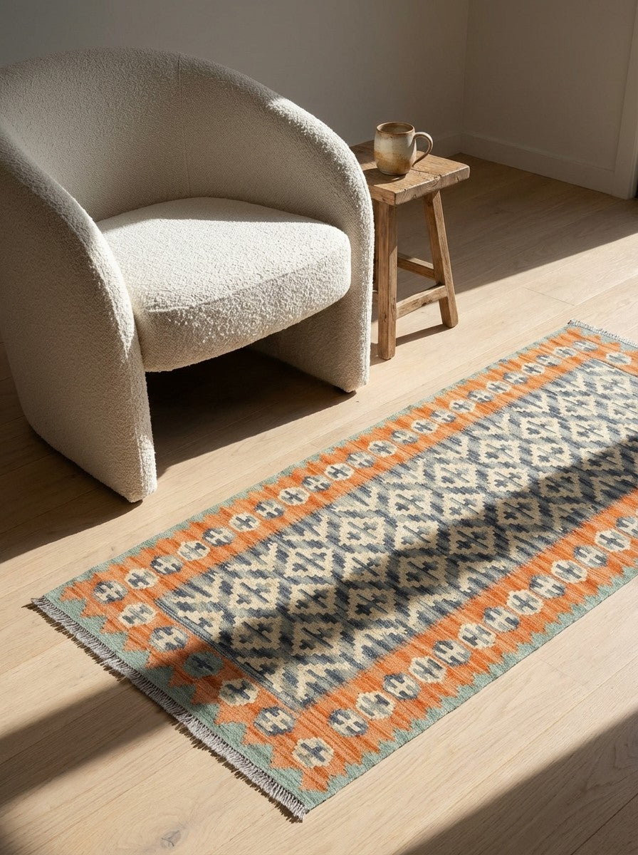 Kelim Gashgai — Handmade, 85x198 cm, Blue, 100% Virgin Wool | Detail view