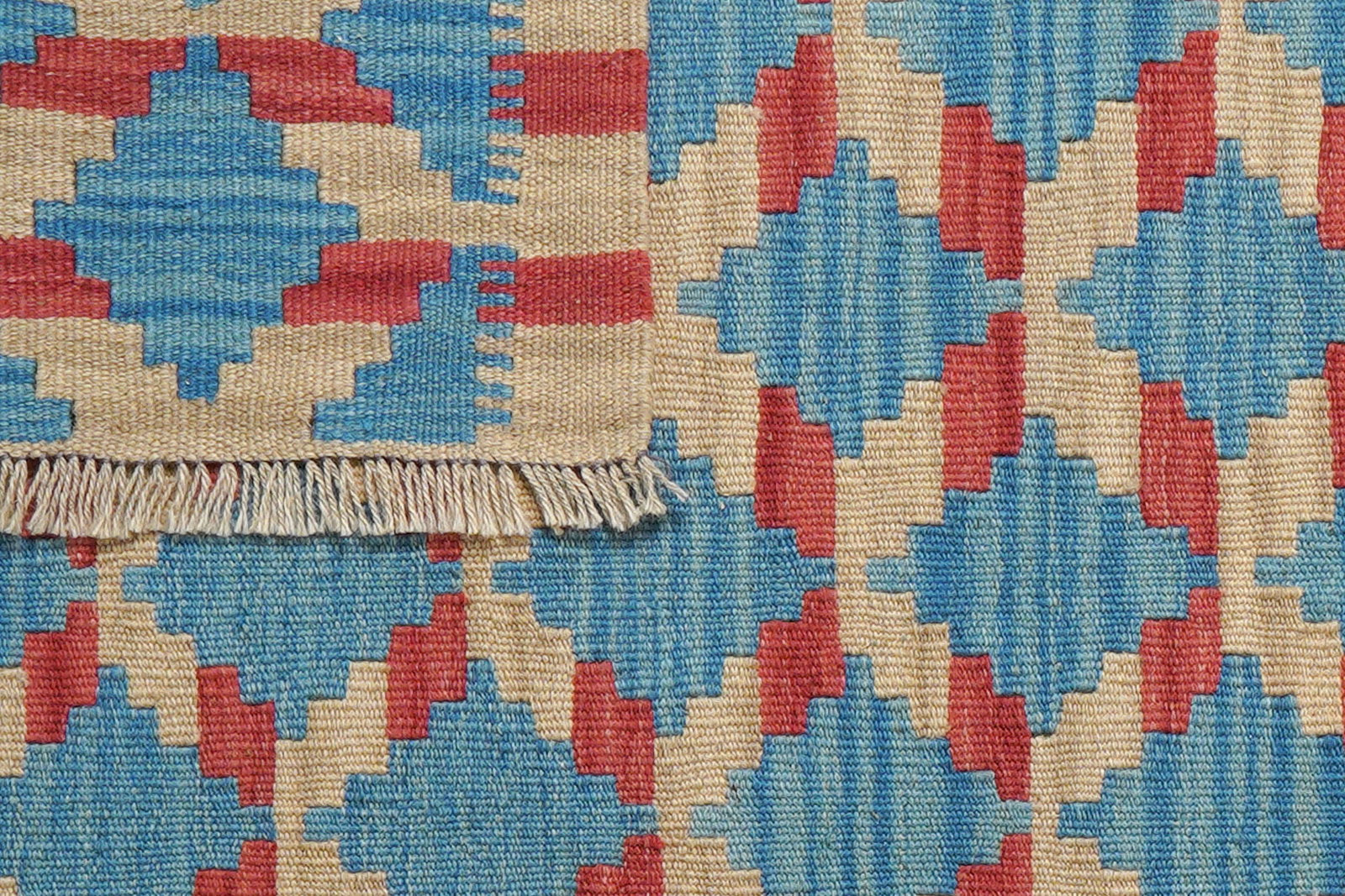 Kelim Gashgai — Handgefertigt, 120x79 cm, Beige, 100% Virgin Wool | View 7